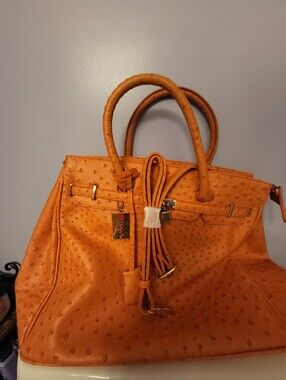 NWOT Penelope Ann 14.5x12x6 Orange Ostrich-Texture Top-Handle Tote Bag